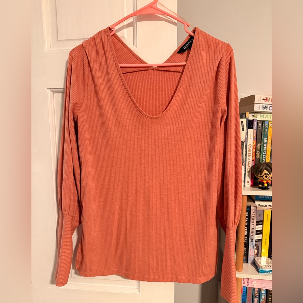 Ellen Tracy Long Sleeve Top